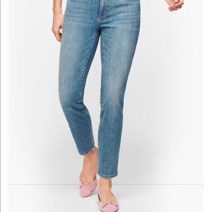 Talbots SLIM ANKLE JEANS - WYTHE WASH Petit  NWT